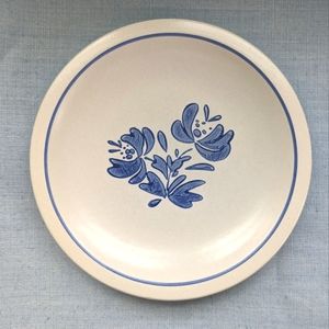 Pfaltzgraff Yorktown dinner plate